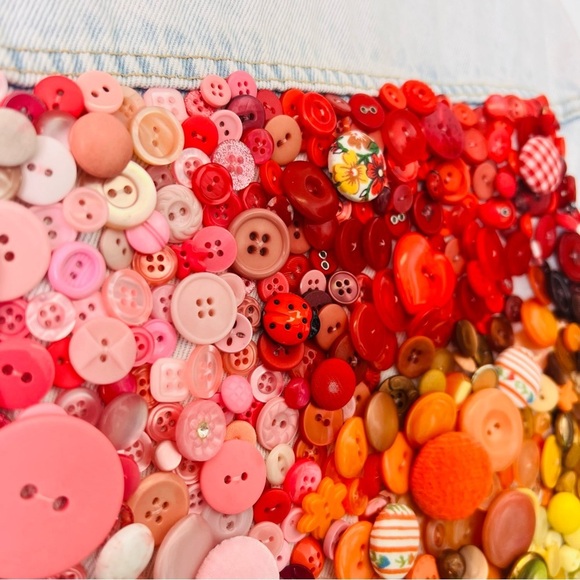 Custom Made Levi’s Recycled Rainbow PRIDE Upcycled Button Jacket Medium - Picture 7 of 16